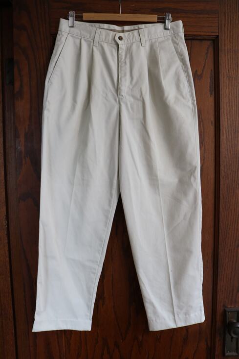 Dockers Other - DOCKERS Pleated Khakis Men 32x30 Beige 100 Cotton Classic No Wrinkle Made In USA